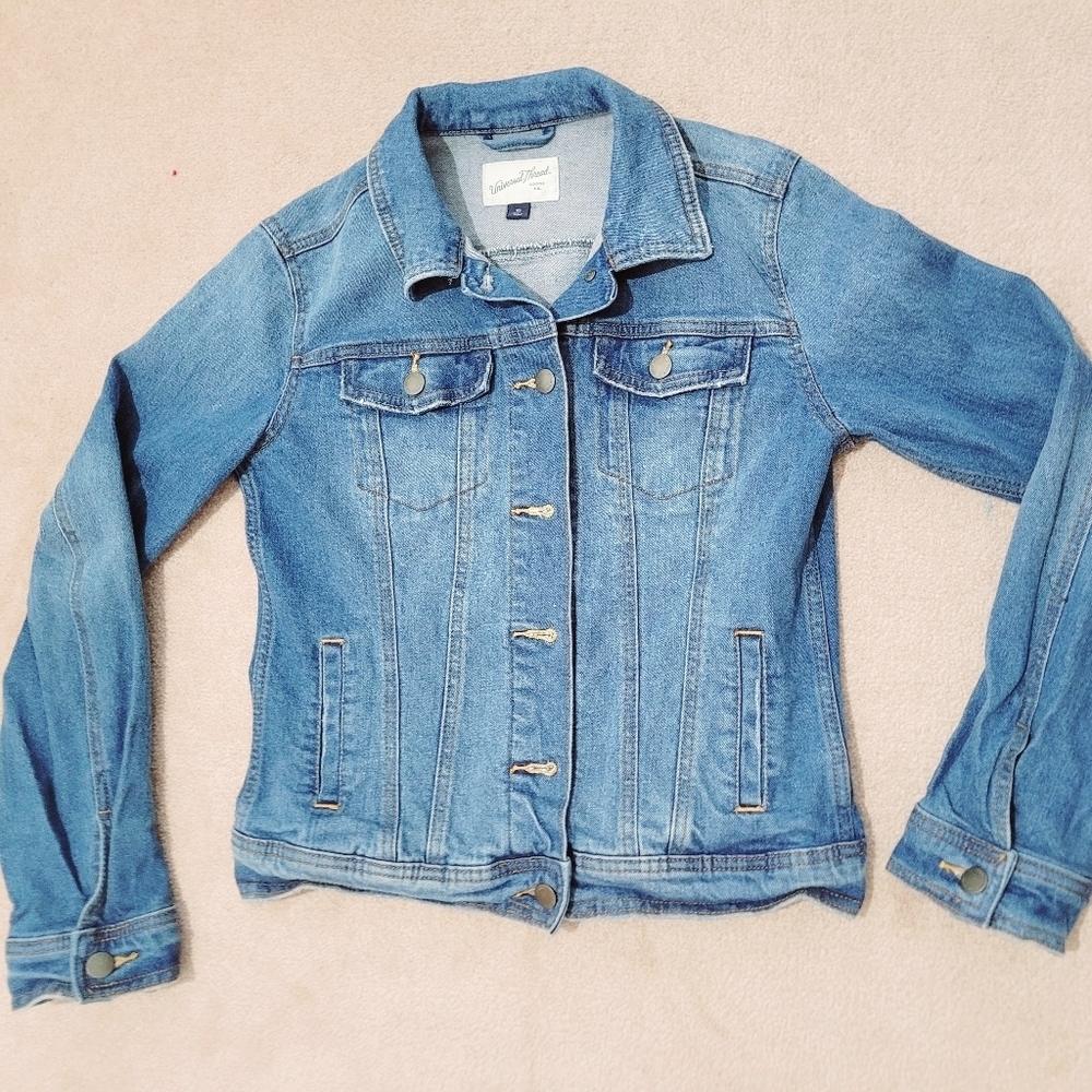 Universal Thread Goods Co Women’s Trucker Jacket Button Front Blue Size XS - Picture 5 of 9
